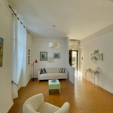 La Casa Dei Fiori 公寓 斯培西亚