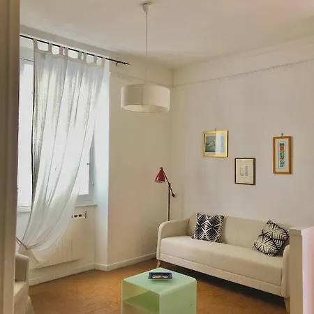La Casa Dei Fiori * 라스페치아