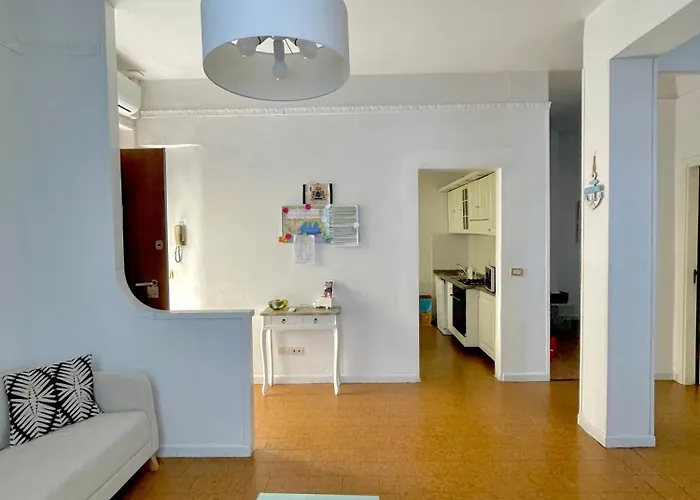 Apartment La Casa Dei Fiori La Spezia