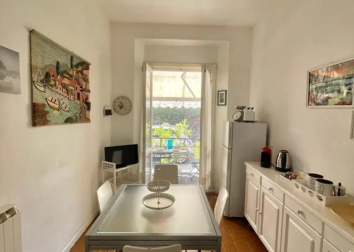 La Casa Dei Fiori * La Spezia